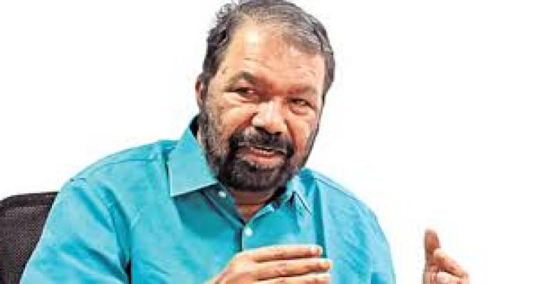 പ്ലസ് ടു മാർക്ക് ലിസ്റ്റുകളിലെ പിഴവ്; വീഴ്ച വരുത്തിയ ഉദ്യോഗസ്ഥർക്ക് താക്കീത് നൽകുമെന്ന് വിദ്യാഭ്യാസ മന്ത്രി