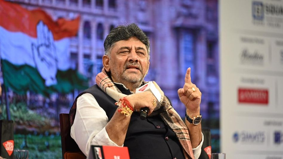 ധർമ്മസ്ഥല കേസ് വ്യാജമാണ്; ബിജെപിയും ആർഎസ്എസും തമ്മിലുള്ള ആഭ്യന്തര കലഹമെന്ന്: ഡി കെ ശിവകുമാർ