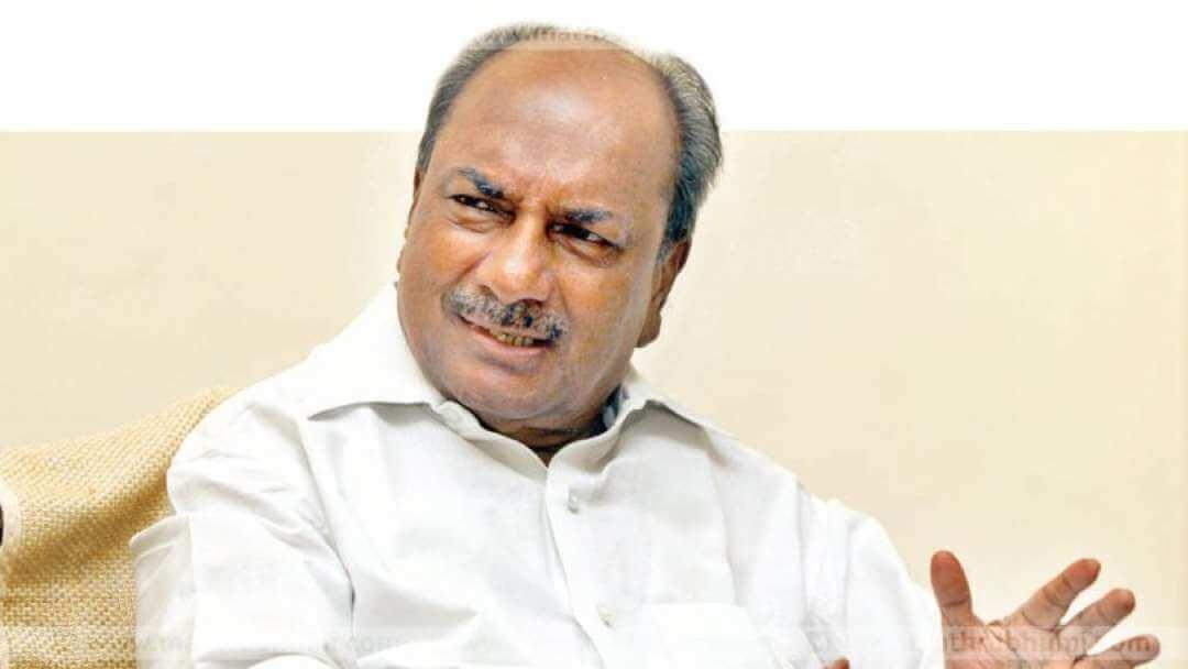 എ.കെ ആന്റണിക്കെതിരെ   ശിവഗിരി മഠം രം​ഗത്ത്