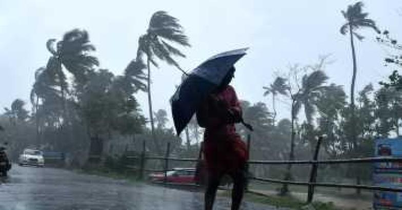 ബംഗാൾ ഉൾക്കടലിൽ ന്യൂനമർദം; കേരളത്തിൽ ശക്തമായ മഴയ്ക്ക് സാധ്യത