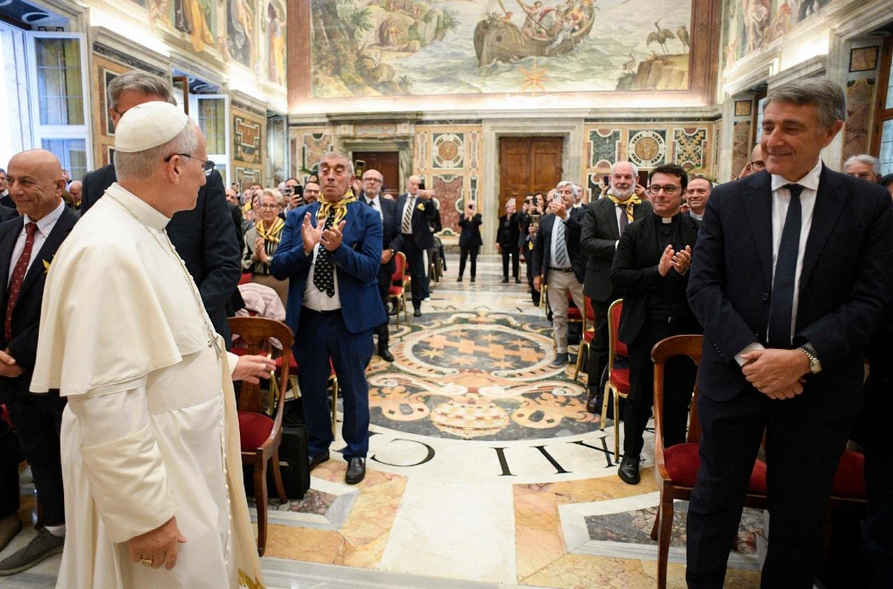 പാപ്പാ:കൊള്ളപ്പലിശ പ്രതിഭാസം മാനവഹൃദയത്തിൻറെ മലിനത വെളിവാക്കുന്നു!