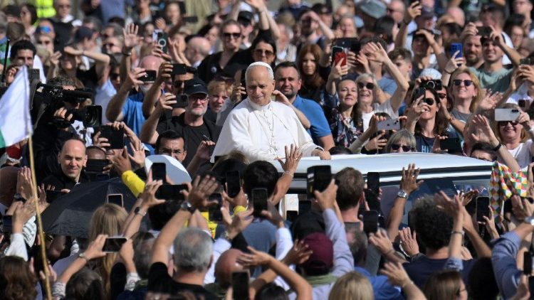 പാപ്പാ:ക്രിസ്തീയ വിദ്യഭാസത്തിൻറെ അടിസ്ഥാനങ്ങൾ: ആന്തരികത, ഐക്യം, സ്നേഹം, സന്തോഷം