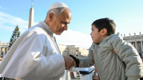 ദൈവത്തിൽ ശരണപ്പെട്ട് മുന്നോട്ടുപോകാം: 2025-ൽ അനുവദിച്ച അവസാന പൊതുകൂടിക്കാഴ്ചാസമ്മേളനത്തിൽ ലിയോ പതിനാലാമൻ പാപ്പാ