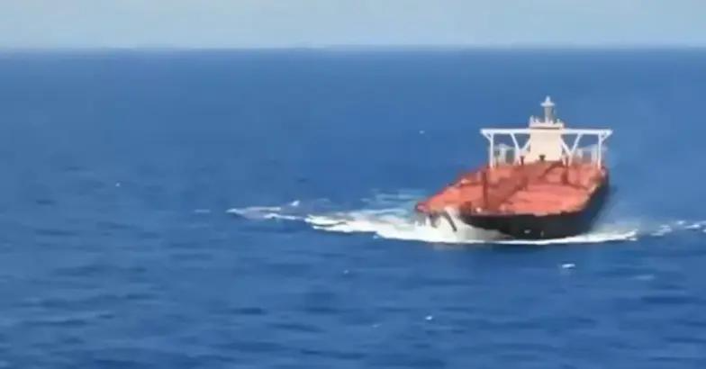 ഇറാഖിലെ ഉമ്മു ഖസർ തുറമുഖത്തിന് സമീപം അസംസ്‌കൃത എണ്ണക്കപ്പലിൽ സ്ഫോടനം; പേർഷ്യൻ ഗൾഫിൽ കനത്ത ജാഗ്രത