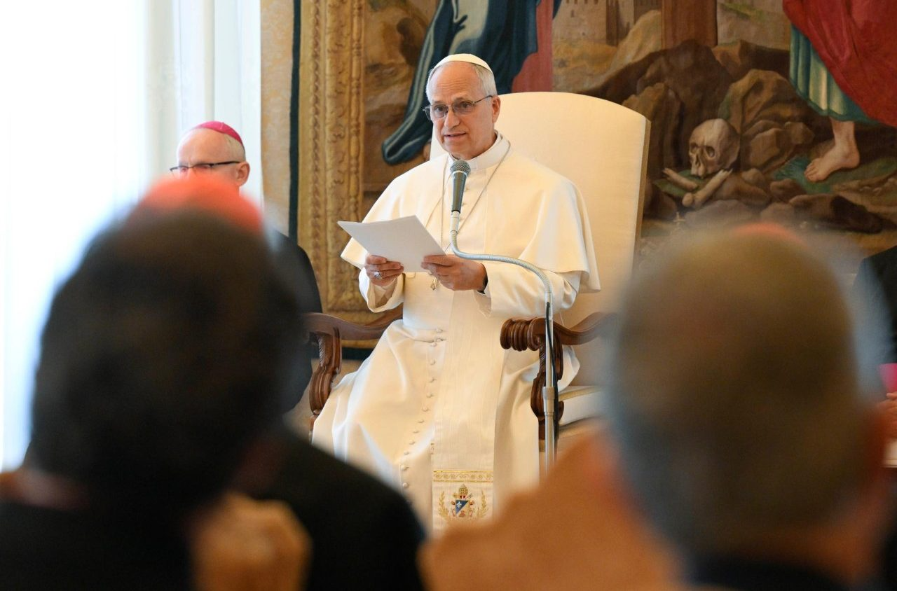 Pope: Catholic communities must evangelize youth amid spiritual poverty