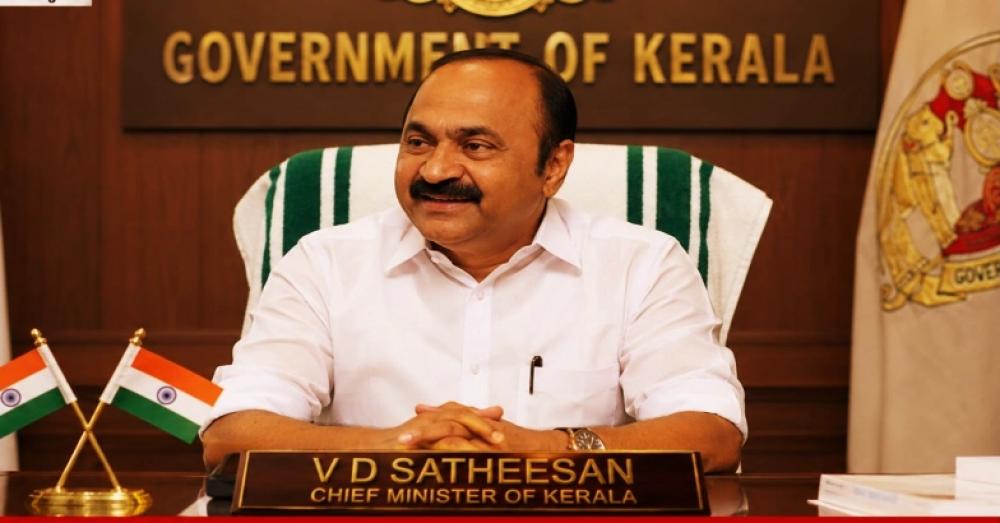 മുഖ്യമന്ത്രിക്കെതിരായ അപകീർത്തി പരാമർശം; സോഷ്യൽ മീഡിയ പോസ്റ്റിൽ സൈബർ പൊലീസ് കേസ്