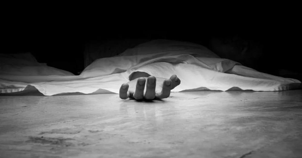 ഒന്നിച്ച് മരിക്കാമെന്ന് വിശ്വസിപ്പിച്ച് യുവതിയെ കൊലപ്പെടുത്തിയ കേസിലെ പ്രതി മരിച്ച നിലയിൽ