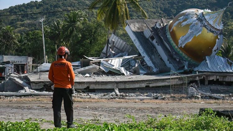 Pope Leo XIV expresses closeness to victims of Indonesia earthquake