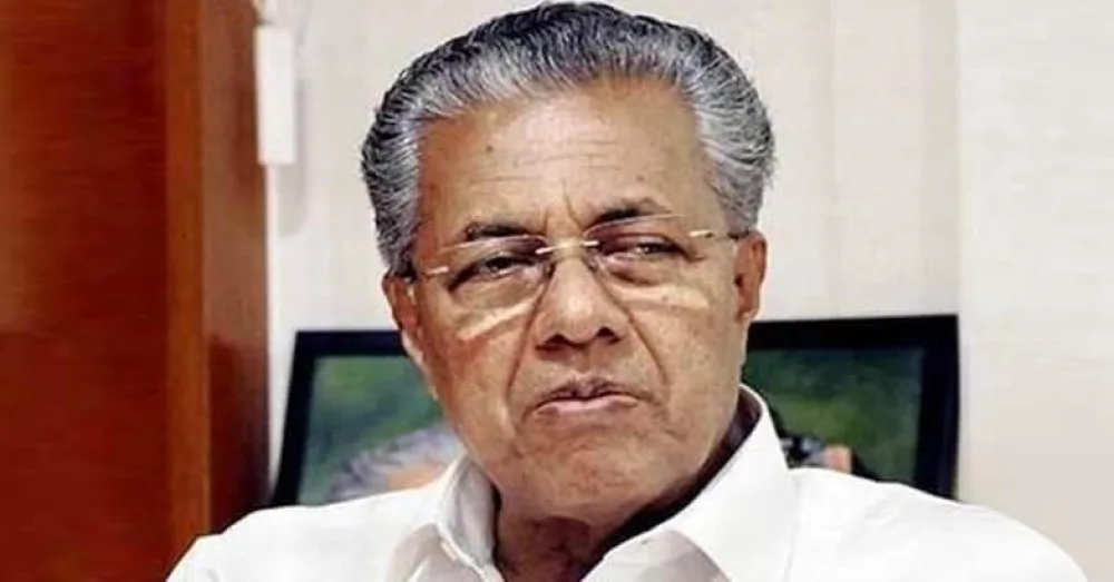 മാസപ്പടി കേസ്: പിണറായിയുടെ വീട്ടിൽ ഇഡി സമൻസ് പതിപ്പിച്ചത് രാഷ്ട്രീയ വിവാദമാകുന്നു