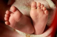 Srinagar News: അടക്കം ചെയ്ത ശേഷം ജീവനോടെ കണ്ടെത്തിയ നവജാത ശിശു ആശുപത്രിയിൽ മരിച്ചു - newborn girl found alive after being buried dies at hospital